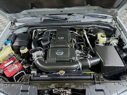 Used 2018 Nissan Frontier SV image 28