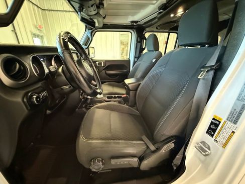 Used 2021 Jeep Wrangler Unlimited Sport image 21