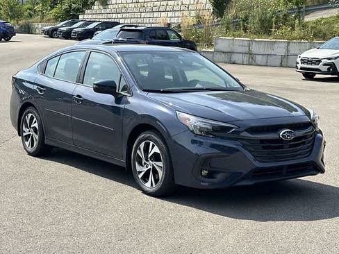 Used 2025 Subaru Legacy Premium image 27