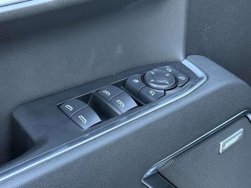 New 2026 Chevrolet Silverado 1500 LTZ w/ LTZ Premium Package AWD/4WD image 18