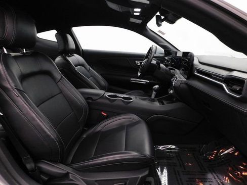 Used 2024 Ford Mustang Premium image 25