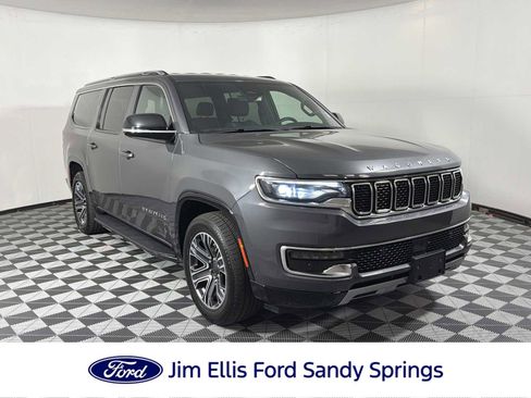 Used 2023 Jeep Wagoneer L Series II AWD/4WD image 1