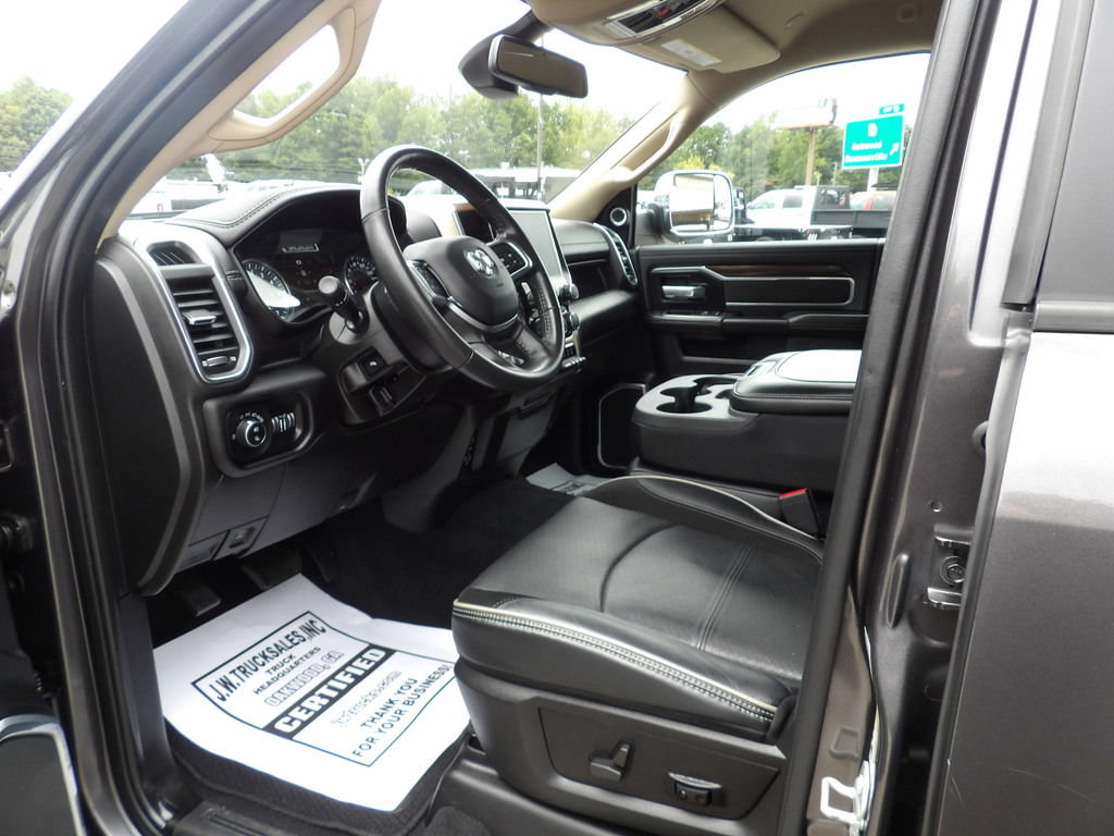Used 2022 RAM 2500 Laramie AWD/4WD image 16