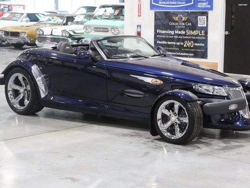 Used 2001 Chrysler Prowler RWD image 5