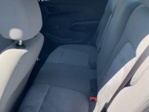 Used 2020 Chevrolet Sonic LS image 10