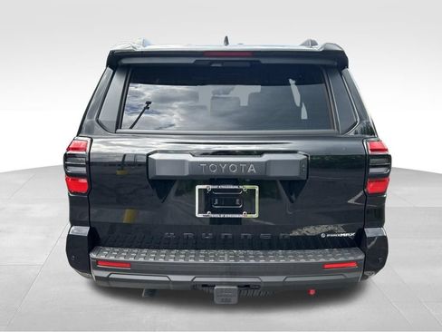 New 2026 Toyota 4Runner TRD Off-Road Premium AWD/4WD image 4