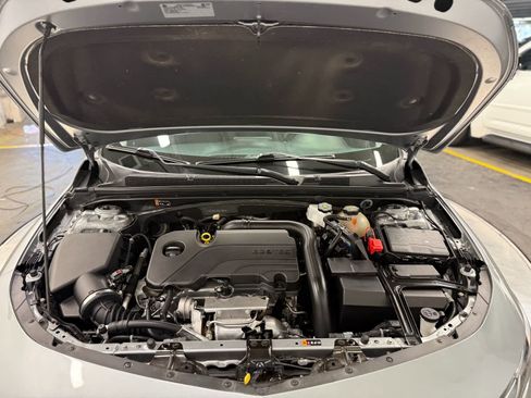 Used 2025 Chevrolet Malibu RS FWD image 27