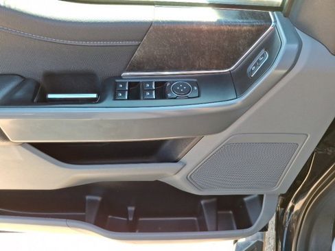 Used 2022 Ford F150 XLT w/ Equipment Group 302A High image 20