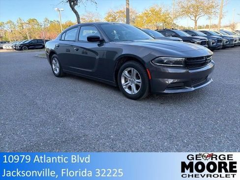 Used 2023 Dodge Charger SXT image 1