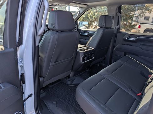 New 2026 GMC Sierra 1500 SLT w/ SLT Premium Plus Package image 29