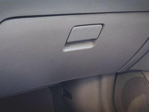 Used 2007 Toyota Corolla LE FWD image 12