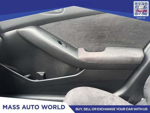 Used 2009 Toyota Matrix FWD image 13