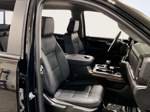 Used 2024 Chevrolet Silverado 1500 RST w/ Redline Edition image 7