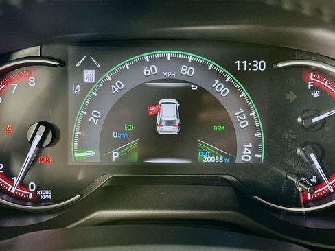 Used 2025 Toyota RAV4 XLE Premium image 12