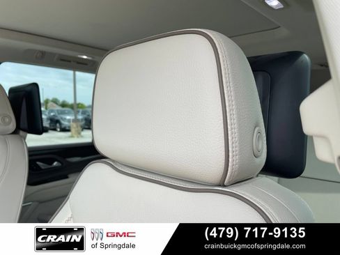 Used 2021 GMC Yukon Denali AWD/4WD image 22