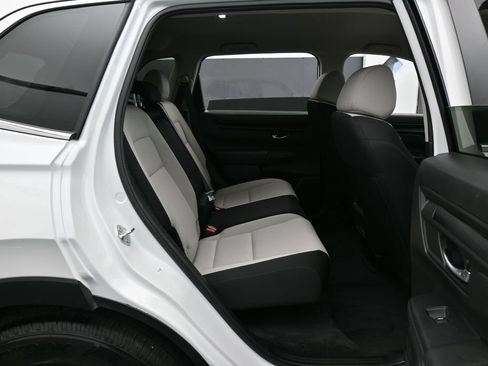 Used 2025 Honda CR-V LX image 36
