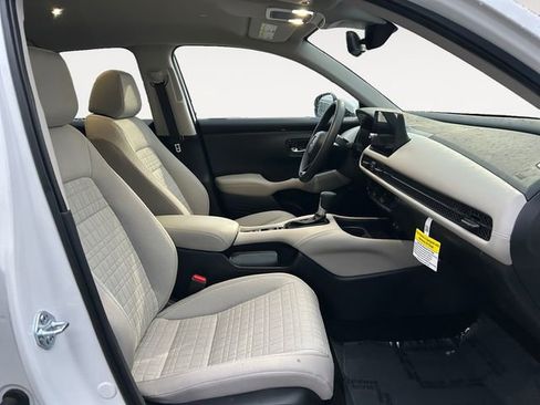 Certified 2026 Honda HR-V LX image 14