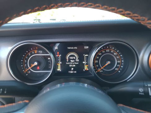 Used 2023 Jeep Gladiator Mojave image 26