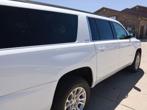 Used 2019 GMC Yukon XL SLE w/ HD Trailering Package AWD/4WD image 9