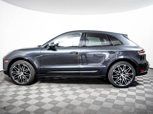 Used 2026 Porsche Macan AWD/4WD image 2