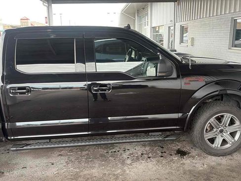Used 2019 Ford F150 XLT w/ Equipment Group 302A Luxury image 9