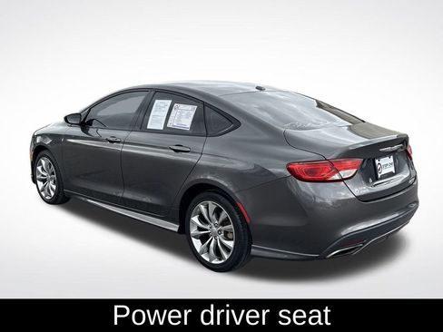Used 2015 Chrysler 200 S image 5