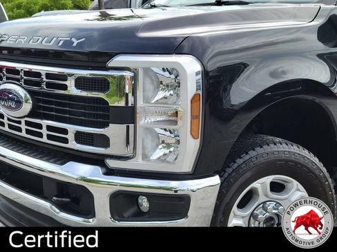 Used 2025 Ford F250 XLT w/ FX4 Off-Road Package AWD/4WD image 10