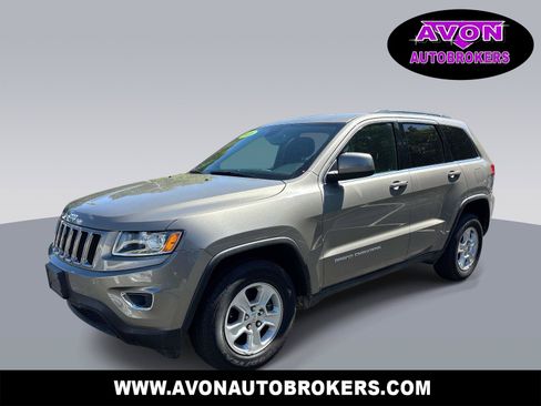 Used 2016 Jeep Grand Cherokee Laredo w/ Quick Order Package 23E AWD/4WD image 1