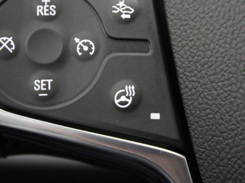 Used 2020 Chevrolet Traverse Premier AWD/4WD image 43