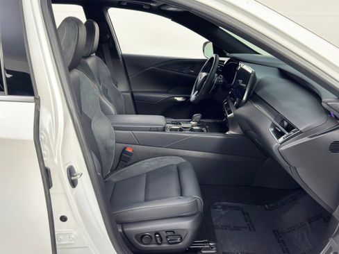 Used 2023 Lexus RX 350 Luxury image 16