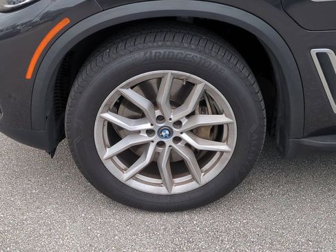 Used 2022 BMW X5 xDrive45e w/ Premium Package AWD/4WD image 12