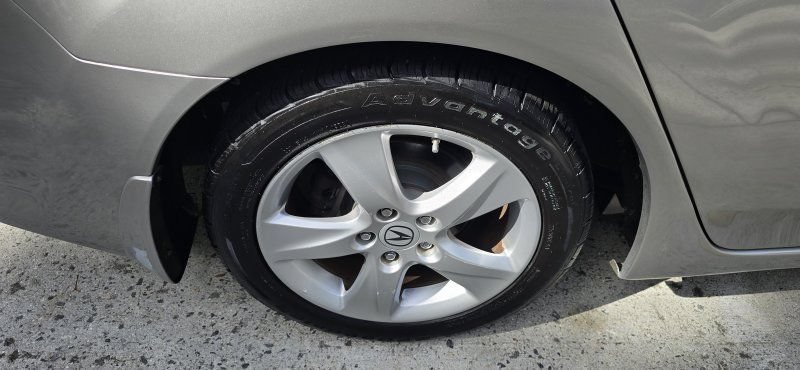 Used 2010 Acura TSX Sedan FWD image 11