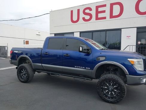 Used 2016 Nissan Titan PRO-4X AWD/4WD image 8