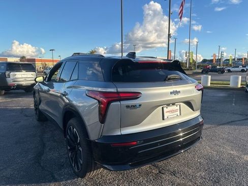 New 2026 Chevrolet Blazer EV RS image 5