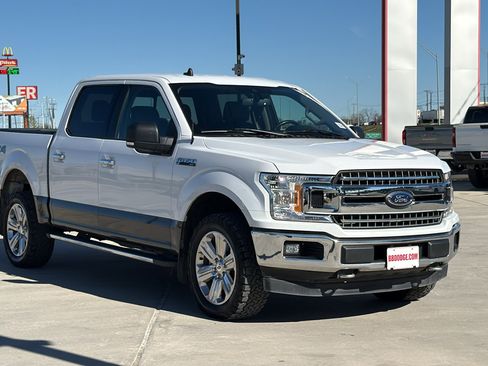 Used 2020 Ford F150 XLT w/ Equipment Group 302A Luxury image 3