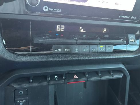 Used 2022 Toyota Tundra SR w/ SR Tow Package image 24