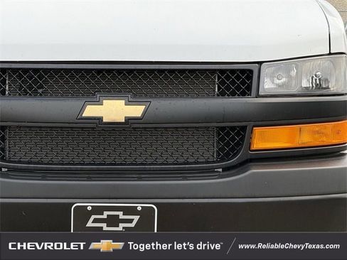 New 2024 Chevrolet Express 3500 WT w/ Driver Convenience Package image 5