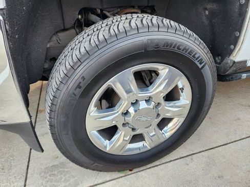 Used 2019 Chevrolet Silverado 2500 LTZ w/ Duramax Plus Package image 7