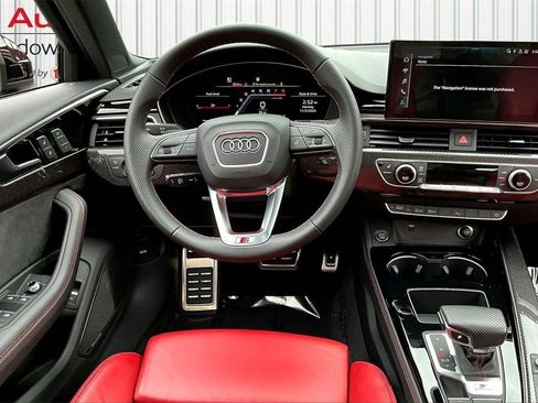 Used 2023 Audi S4 Premium Plus image 8