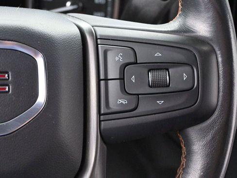 Used 2021 GMC Sierra 1500 AT4 w/ Technology Package AWD/4WD image 19
