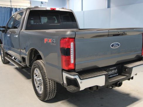 New 2026 Ford F250 Lariat w/ Lariat Premium Package image 25