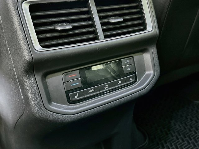 Certified 2024 Volkswagen Atlas SEL AWD/4WD image 27