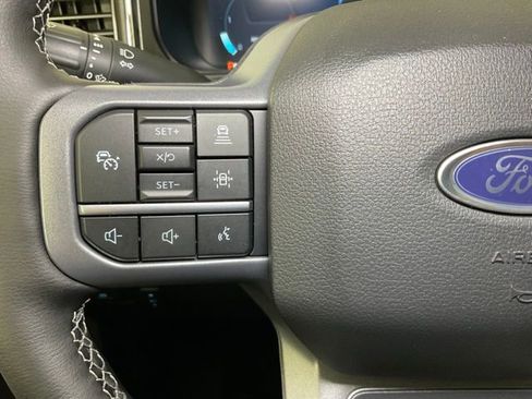 New 2025 Ford F350 Lariat w/ Lariat Ultimate Package image 25