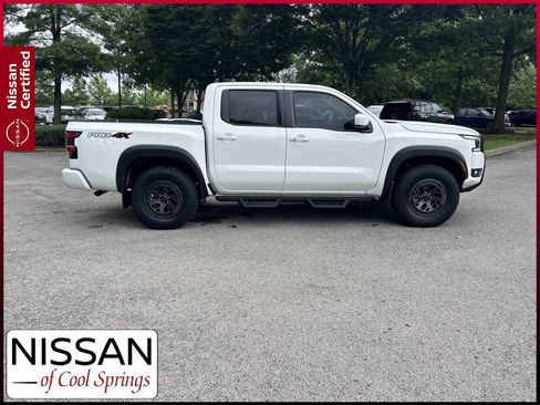 Certified 2025 Nissan Frontier PRO-4X AWD/4WD image 8