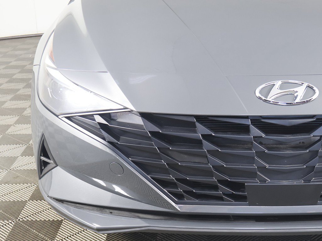 Used 2023 Hyundai Elantra SEL w/ Convenience Package FWD image 14