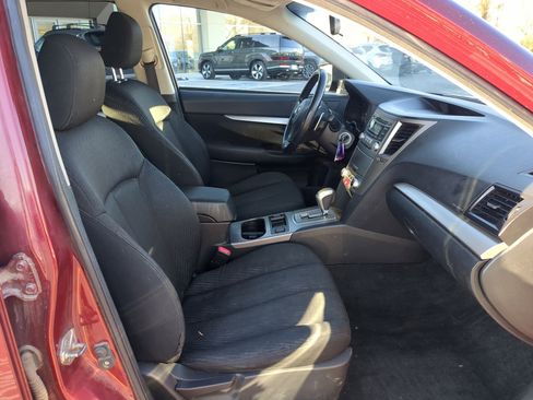Used 2012 Subaru Outback 2.5i Premium w/ All-Weather Pkg image 30