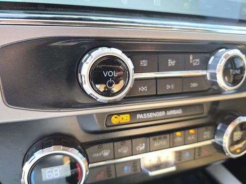 Used 2022 Ford F450 Lariat w/ Lariat Ultimate Package image 16