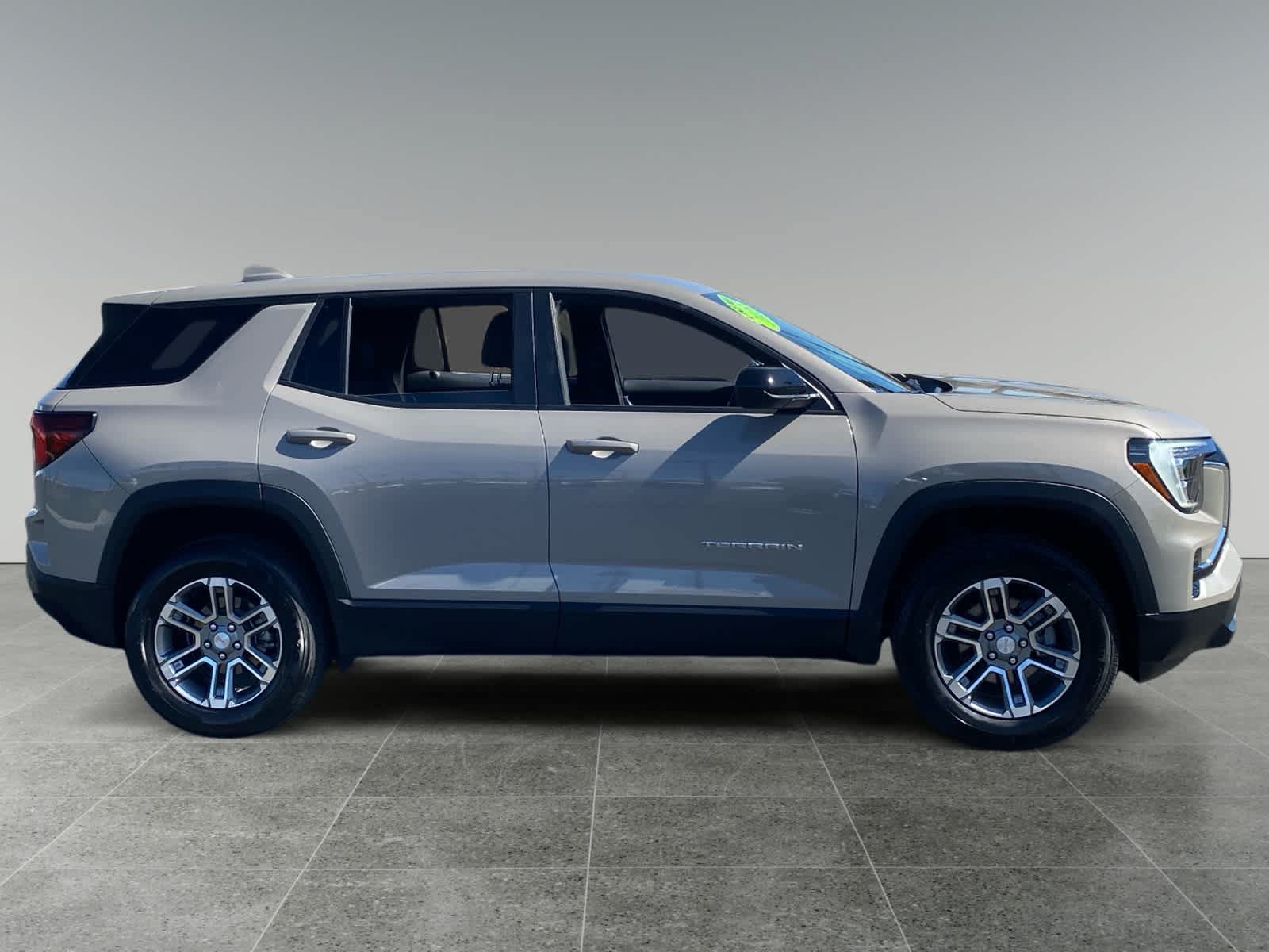 Used 2025 GMC Terrain Elevation AWD/4WD image 6