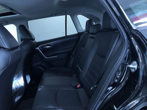 Certified 2022 Toyota RAV4 XLE Premium image 20