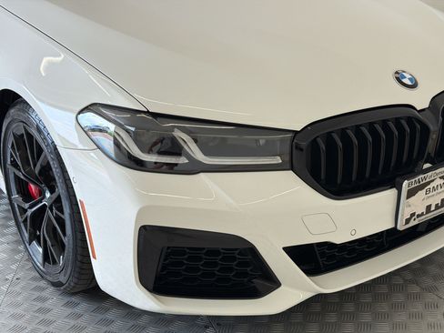 Used 2023 BMW M550i xDrive w/ Executive Package AWD/4WD image 12